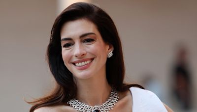 Anne Hathaway's viral Gap dress is now on sale