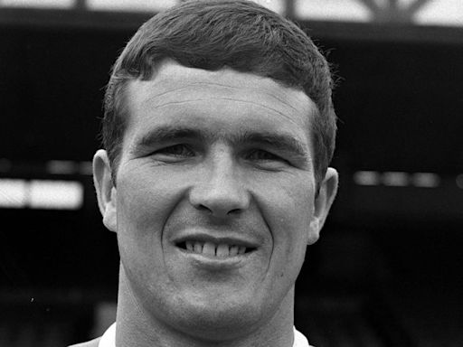 Former Liverpool captain Ron Yeats dies aged 86 | ITV News