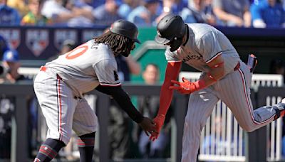 Lopez shuts down Royals as Twins begin defense of AL Central title with 4-1 win