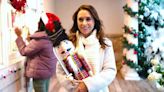 Hallmark Christmas Queen Lacey Chabert to Star in New Netflix Holiday Movie
