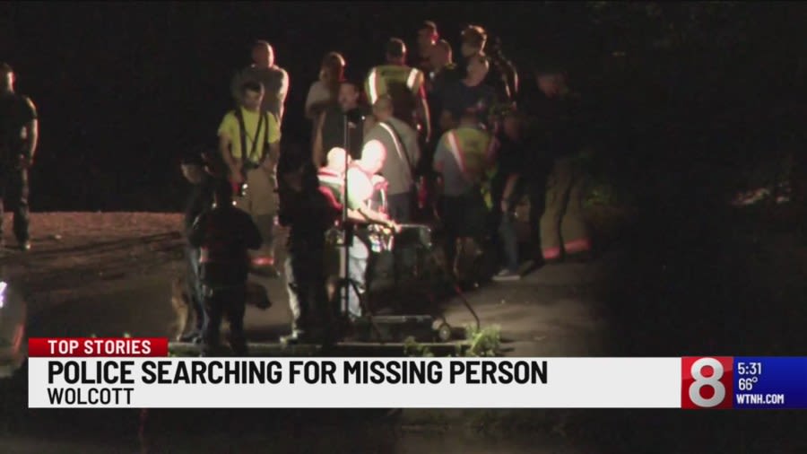 Wolcott police search for missing kayaker