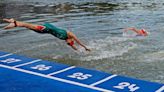 Polémica en el triatlón femenil; atletas sacaron ventaja