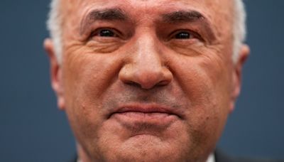 Kevin O’Leary’s dad told him he wasn’t talented enough to pursue his passion—taking the advice made him a centi-millionaire