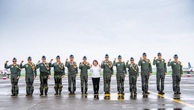 空軍嘉義基地營區開放 黃敏惠市長盼知性之旅深化國防教育 | 蕃新聞