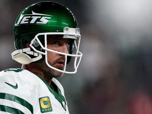 Analyst Projects Historic 2024 Season for Jets QB Aaron Rodgers