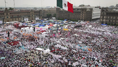 Violence mars Mexico vote as country set to elect first woman president - Times of India