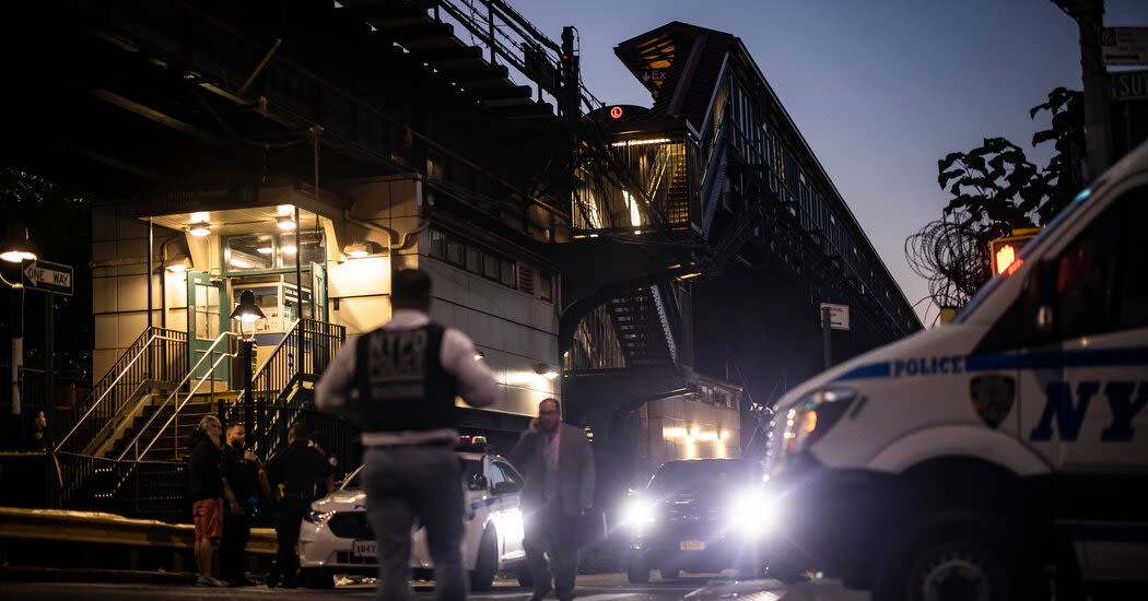 Officer and 3 Others Injured by Police Gunfire in Subway Station Clash