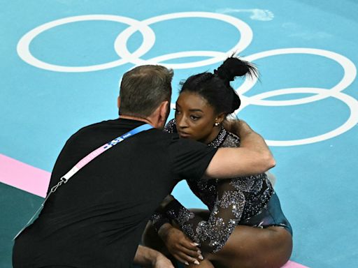 Paris Olympics: Simone Biles appears to tweak left leg during gymnastics qualifier, still dominates