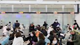 大陸出境旅遊回暖！各地使館人潮「擠爆」 上海居冠逾38萬人申請