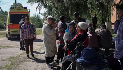 Ukraine evacuates 2,000 from border area near Kharkiv amid heavy fighting