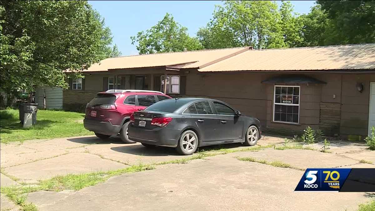 'Everybody pulls together': Community rallies to help family of man killed in Holdenville tornado