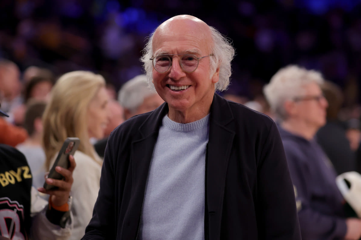 Rams News: Larry David brings laughs to Rams training camp