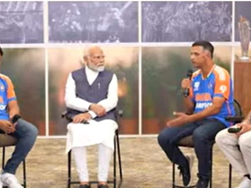 WATCH | PM Modi’s Full Interaction with the Victorious Indian Team - News18