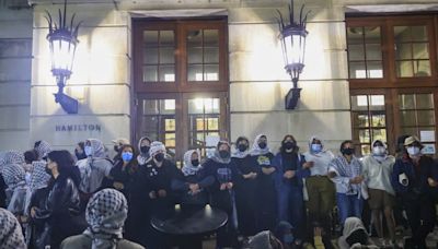 Columbia: Students barricading in building to face expulsion