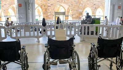 Saudi Arabia: Free and paid wheelchair rentals at Grand Mosque