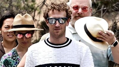 Mark Zuckerberg's summer vacation look includes a $1,150 hypebeast t-shirt