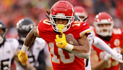 Chiefs RB depth chart: Samaje Perine, Carson Steele options for Kansas City with Isiah Pacheco set to miss time | Sporting News