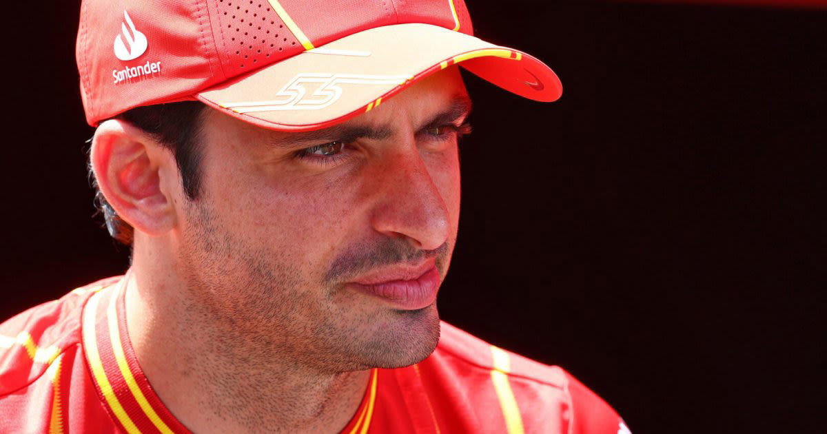 Carlos Sainz receives clear F1 2025 advice as Mercedes and Red Bull rumours rubbished