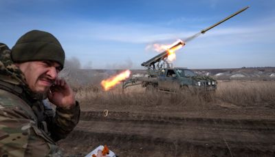 Ukraine arming troops with weapons destined for scrapheap