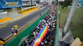 Ecuador: se celebra desfile por el orgullo gay con exigencias para que cese la violencia