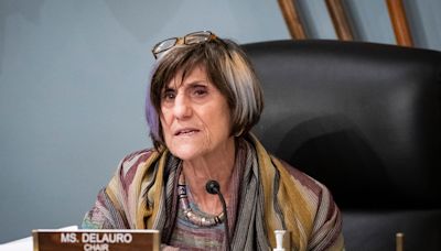 Rose DeLauro and Dick Durbin bring the Federal Food Administration Act to the table