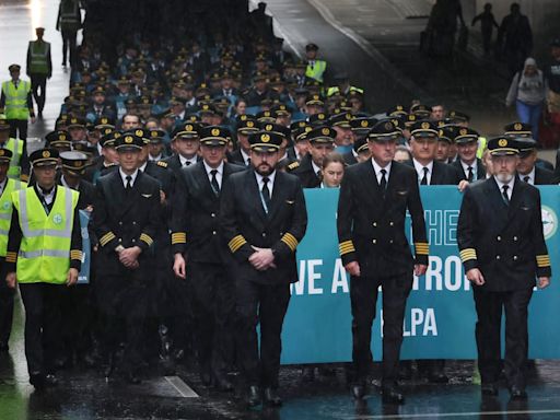 Aer Lingus pilots to halt industrial action