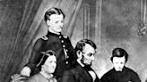 Handwritten letter from First Lady Mary Todd Lincoln for sale