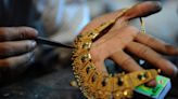 US woman tricked into spending £560k on £3 jewellery, Indian police say