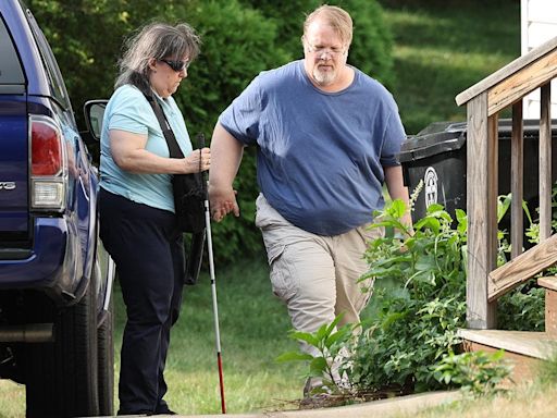 Trump shooter Thomas Crooks' family had 14 guns in home, father legally sold gun to son: FBI Director Wray