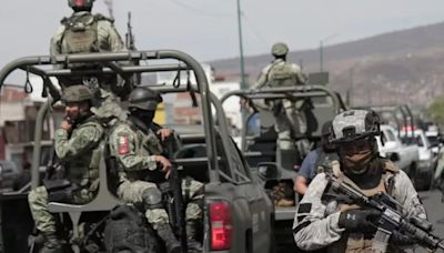 Siete muertos tras enfrentamiento entre militares y civiles armados en Michoacán