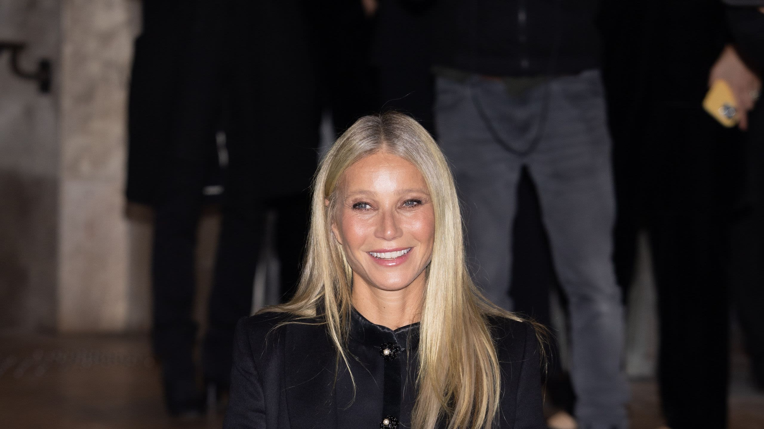 Gwyneth Paltrow Wears an Effortless Style Combo to Her Son’s Graduation