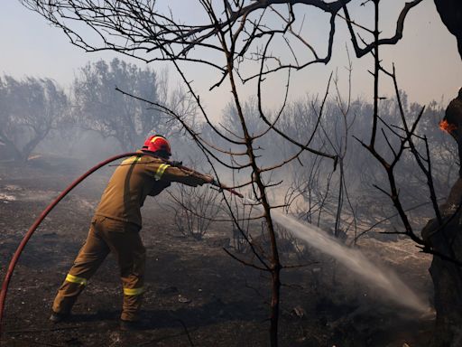 Greece heatwave latest: New fire ‘every ten minutes’ amid hunt for arsonist and search for missing American