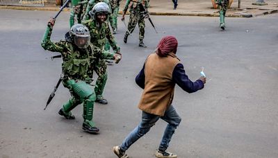 Kenya police ban protests in the capital
