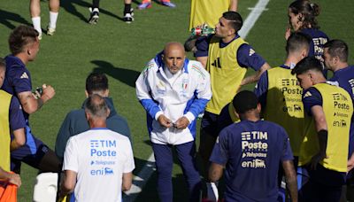 Luciano Spalletti, el entrenador llamado a guiar a Italia a la redención europea