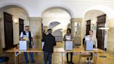 Exit poll shows Swiss right-wing party bouncing back in parliamentary election as Greens lose ground