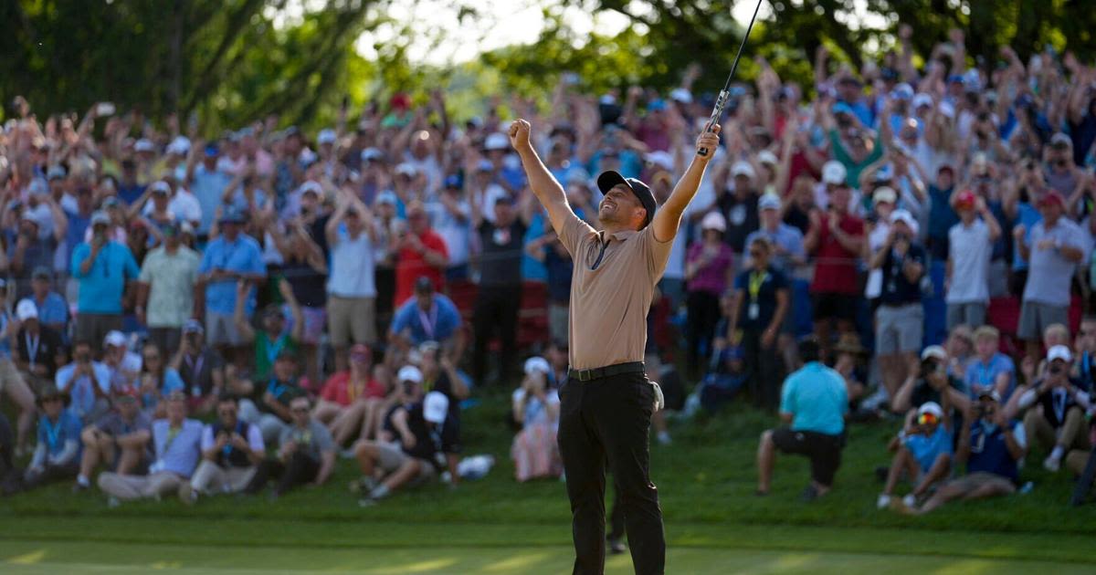 Schauffele sets major record, birdies final hole to win PGA