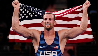 David Taylor comes out of wrestling retirement in bid to make world championships