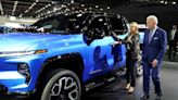 Analysis-GM could reap billions by building combustion trucks and SUVs through 2035