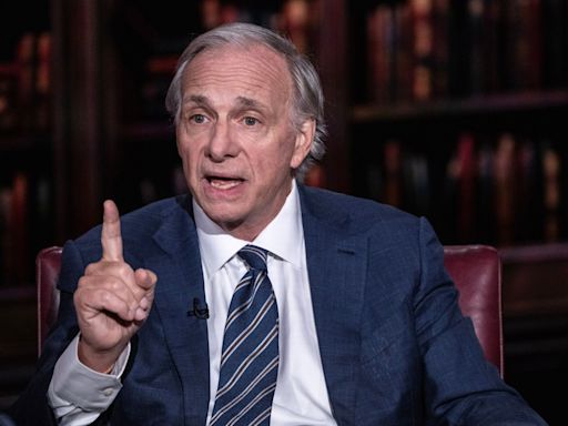 Dalio’s Bridgewater Exit Terms Said to Delay Abu Dhabi Plans