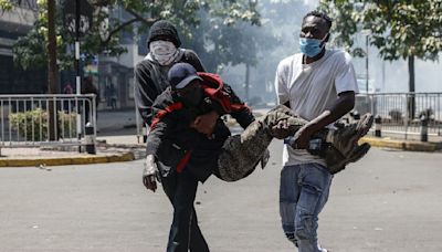 Kenya Protests: Cops Open Fire On Protesters Killing 1, Section Of Parliament Catches Fire - News18