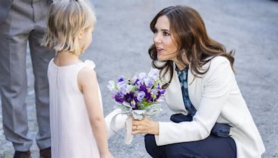 The moment that stopped Queen Mary in her tracks during royal visit to Copenhagen university