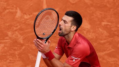 Novak Djokovic se retiró de Roland Garros por una lesión en la rodilla derecha