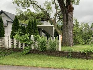 ‘I am so blessed;’ Man shocked after tree smashes into house amid tornado-warned storms