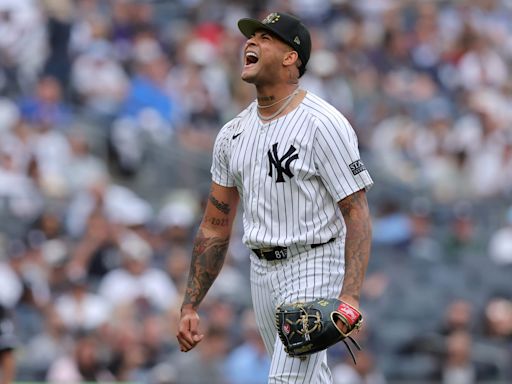 As Luis Gil dominates, Yankees face 2 pressing questions about his future