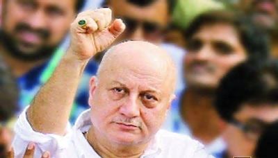 Anupam Kher’s play organisers allege police disrupted show for passes