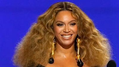 Beyoncé und Tochter im Trailer von "König der Löwen"-Prequel