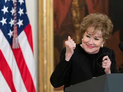 Elizabeth Dole, former senator from NC, to receive Presidential Medal of Freedom