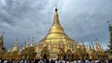 Thousands mark Buddha's birthday at Myanmar's Shwedagon pagoda