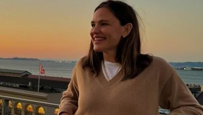 Jennifer Garner shares new snaps from San Francisco