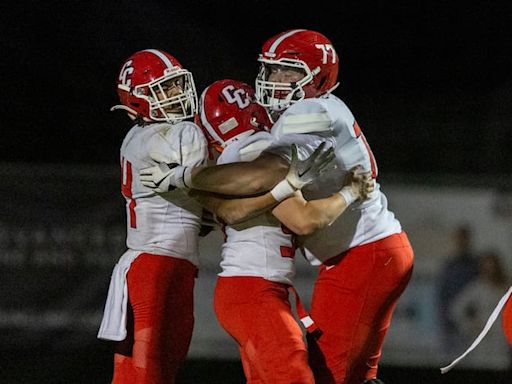 High school football: Crimson Cliffs survives scare from Stansbury in matchup of 4A powers